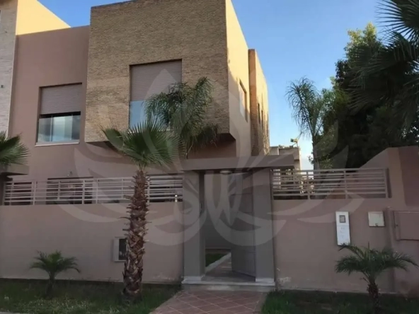Villa for sale with Pool in Marrakech Targa